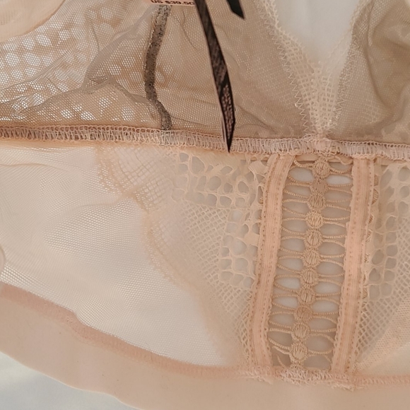 BUY 1 GET 1 FREE VICTORIA SECRET VERY SEXY BRA - Picture 11 of 14